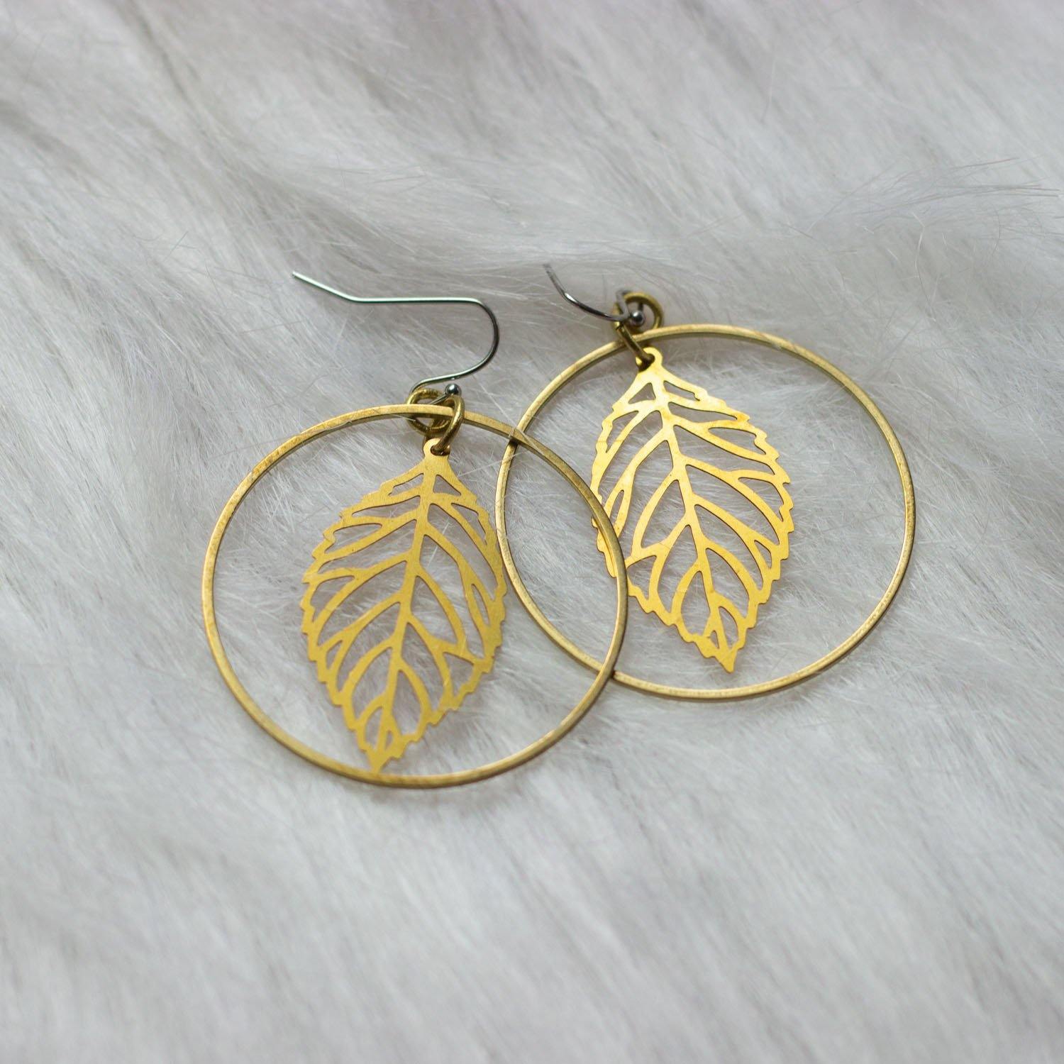Daphne Earrings - Tibbin Designs